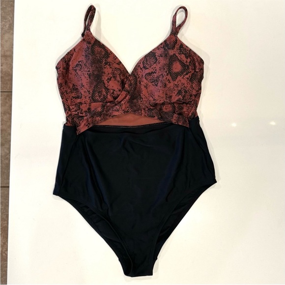 Wrap Front One Piece Animal Print Swimsuit - Picture 3 of 4